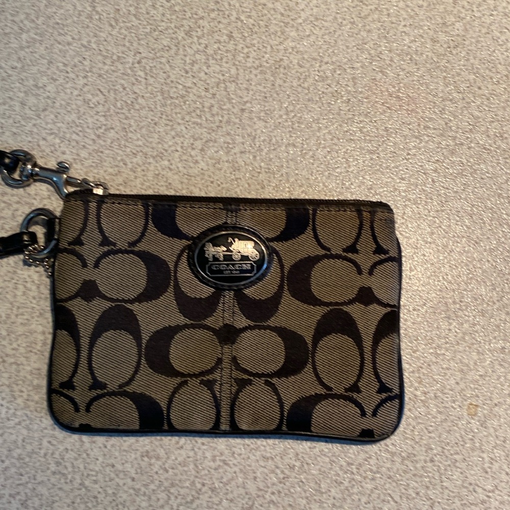 Coach wristlet brown and black